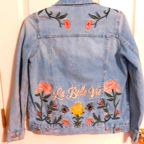 &denim Jackets & Blazers - Beautiful Embroidered Denim Jacket